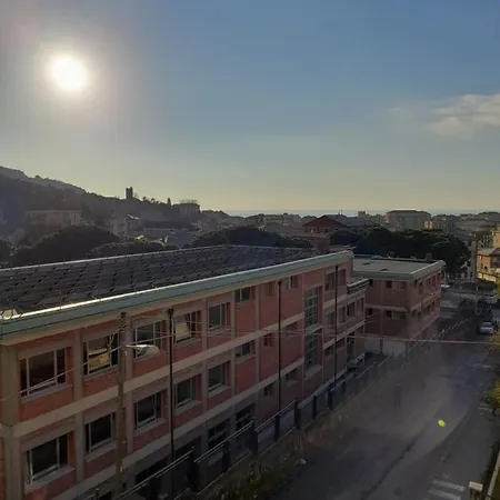 Casa Gina Secondo Piano Con Ascensore E Parcheggio Apartamento Levanto